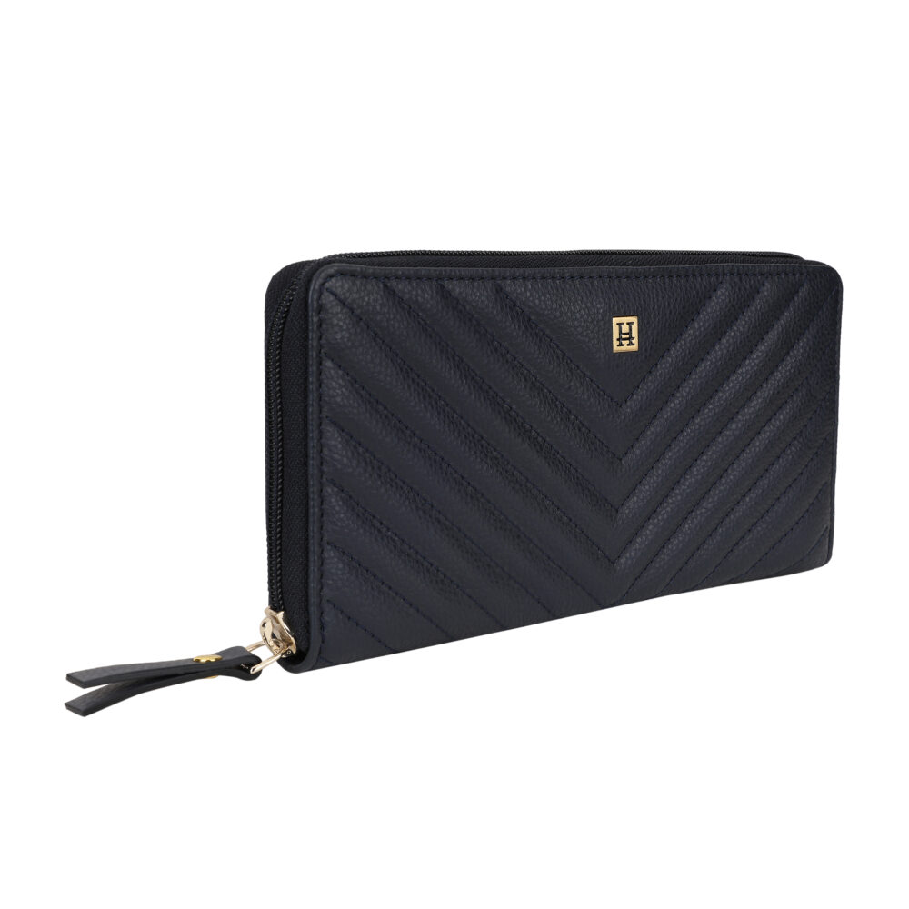 Hiroshi Quilted Signature Navy Zip Around Purse - Image 4