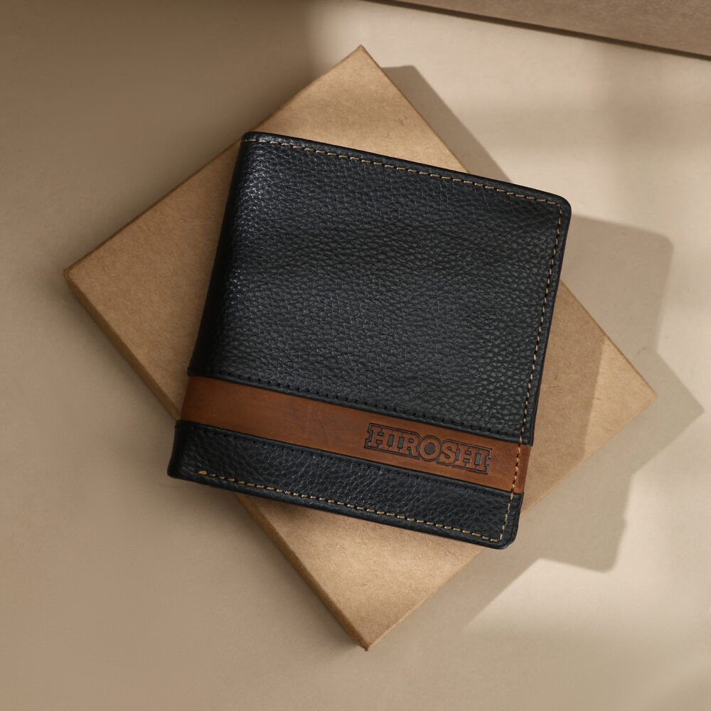Black And Tan Bi Fold Wallet - Image 2