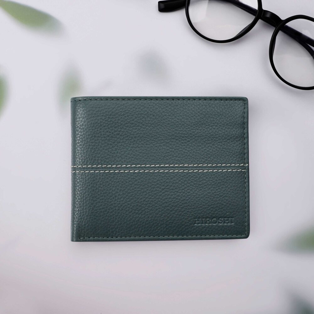 Green Bi Fold Stylish Wallet - Image 3