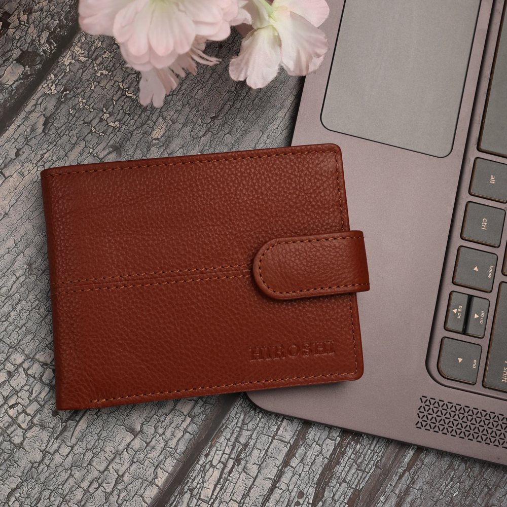 Ivaan Tan Bi Fold Wallet