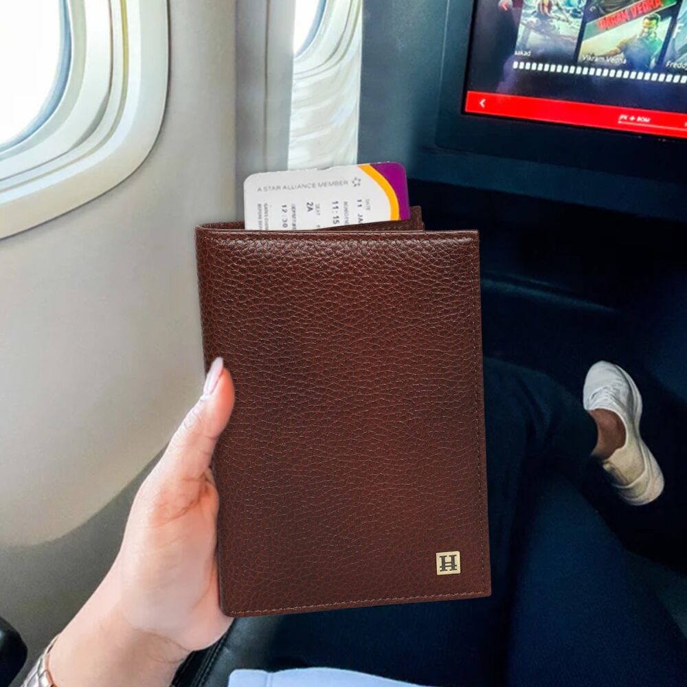 HIROSHI Unisex Genuine Leather RFID Protected Signature Passport Holder